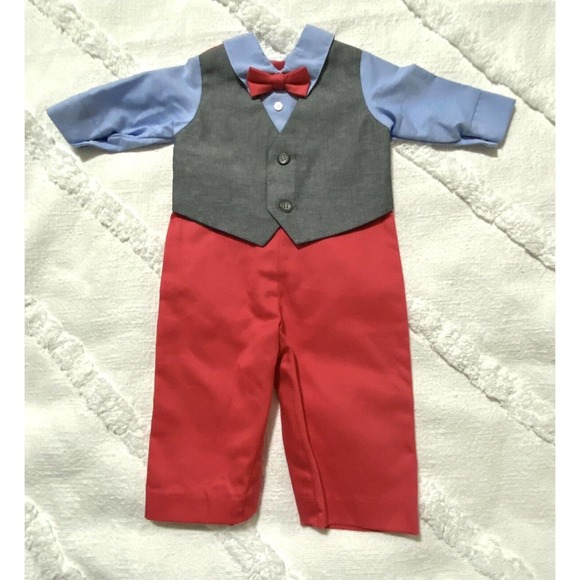 Infant BOYS SUITSIE 3-6mo NEW 1pc Suit LOOKS LIKE 4pc SNAPS ON/OFF - Picture 1 of 3